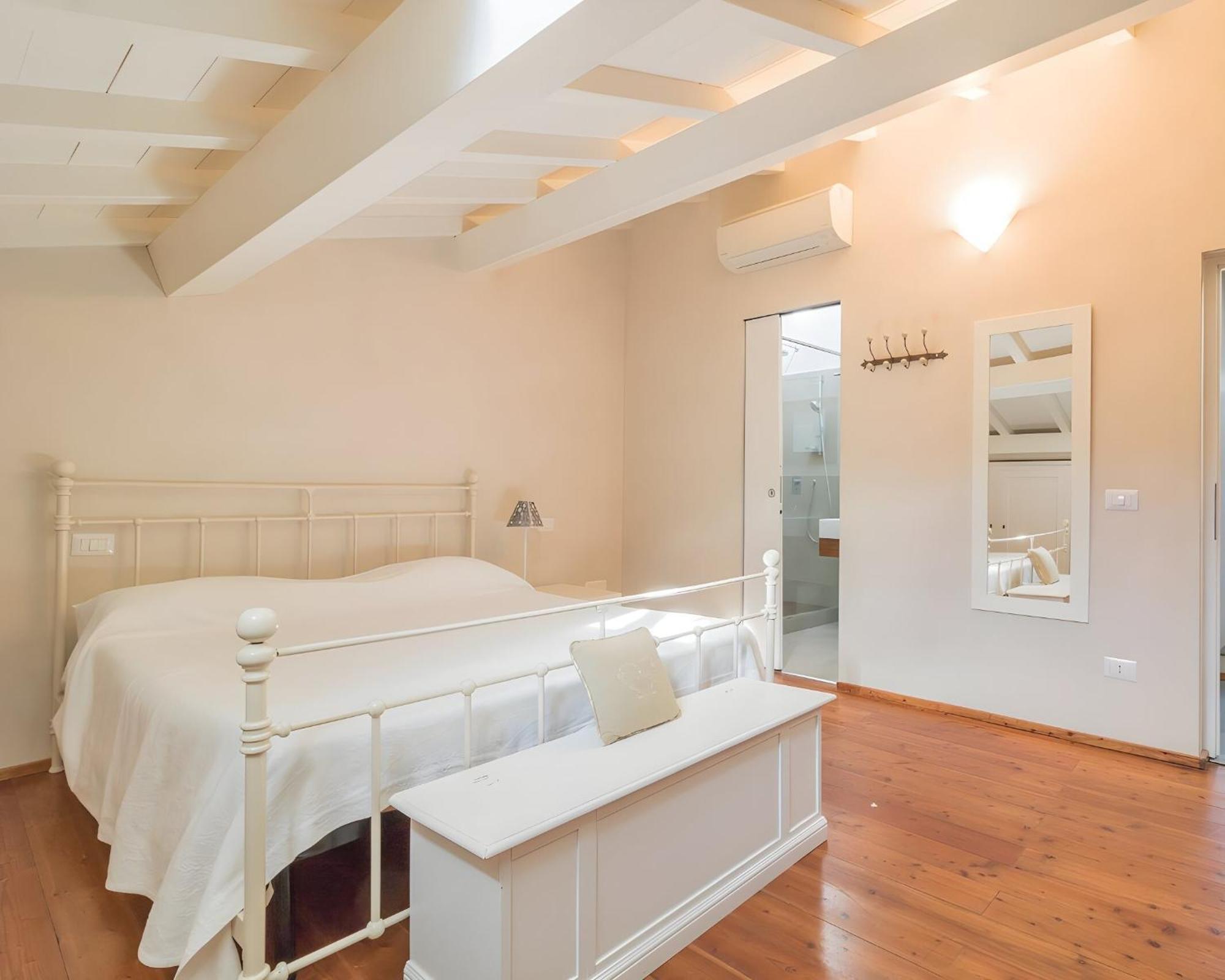 Bed and Breakfast Residenza Farnese Esterno foto